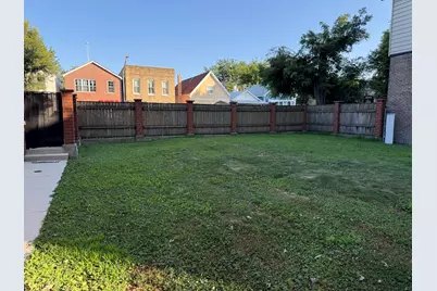 2706 S Hillock Avenue, Chicago, IL 60608 - Photo 29