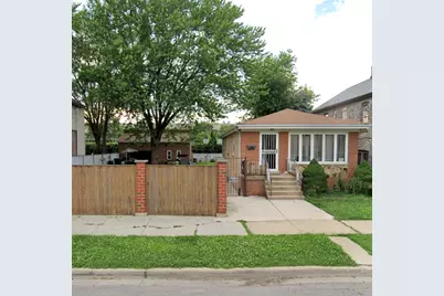 2706 S Hillock Avenue, Chicago, IL 60608 - Photo 1