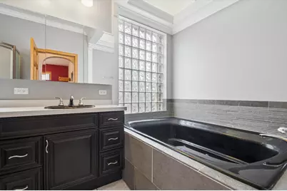 7349 W Ibsen Street, Chicago, IL 60631 - Photo 23
