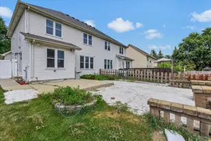 2153 Laurel Ave, Hanover Park, IL 60133 - Photo 31