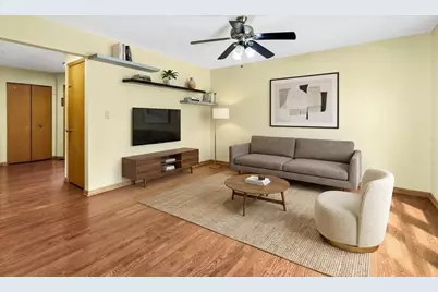 2153 Laurel Avenue, Hanover Park, IL 60133 - Photo 5