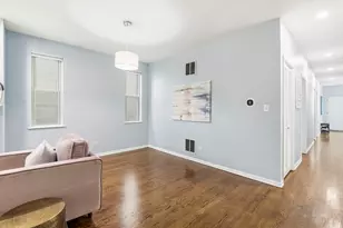 1417 W Huron St, Chicago, IL 60642 - Photo 7