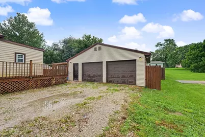 350 S Elm Street, Paxton, IL 60957 - Photo 23