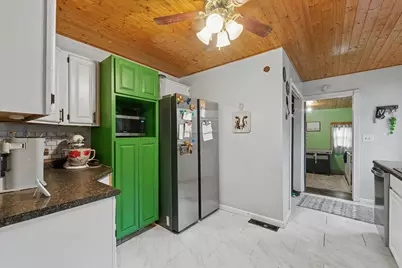 350 S Elm Street, Paxton, IL 60957 - Photo 11