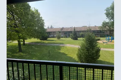 816 E Old Willow Road #209, Prospect Heights, IL 60070 - Photo 5