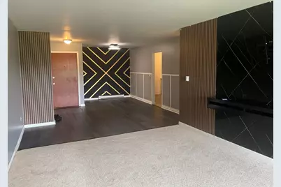816 E Old Willow Road #209, Prospect Heights, IL 60070 - Photo 3