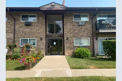 816 E Old Willow Road #209, Prospect Heights, IL 60070 - Photo 1