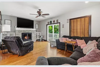 809 E Center Street, Ottawa, IL 61350 - Photo 11