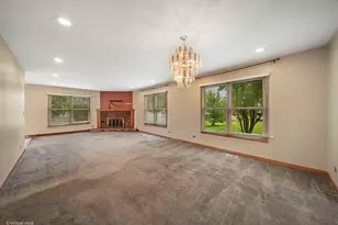 114 Wren Ct, Glendale Heights, IL 60139 - Photo 11