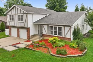 114 Wren Ct, Glendale Heights, IL 60139 - Photo 3