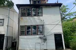 11833 S Indiana Ave, Chicago, IL 60628 - Photo 3