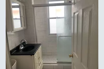 11833 S Indiana Avenue, Chicago, IL 60628 - Photo 11