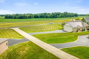2808 Stinson St, Poplar Grove, IL 61065 - Photo 63