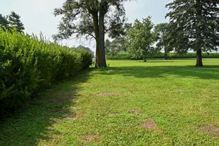 621 S Oakwood St, Oakwood, IL 61858 - Photo 17