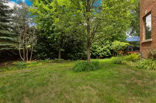 1008 Meadow Rd, Northbrook, IL 60062 - Photo 39