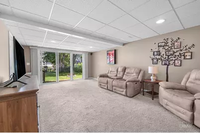 [Address not provided], Carol Stream, IL 60188 - Photo 21