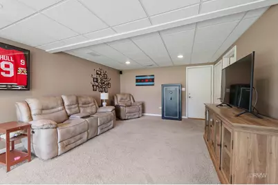 [Address not provided], Carol Stream, IL 60188 - Photo 23