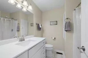 [Address not provided], Carol Stream, IL 60188 - Photo 29