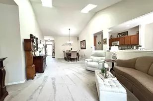 16123 Powderhorn Lake Way, Crest Hill, IL 60403 - Photo 5