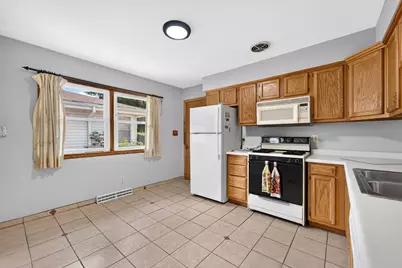 6520 N 54 Street, Milwaukee, WI 53223 - Photo 7