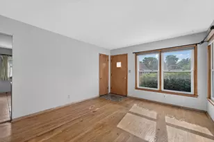 6520 N 54th St, Milwaukee, WI 53223 - Photo 3