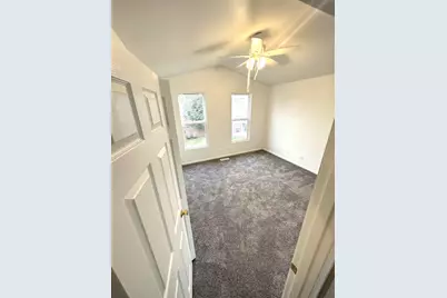 923 Four Seasons Boulevard, Aurora, IL 60504 - Photo 17