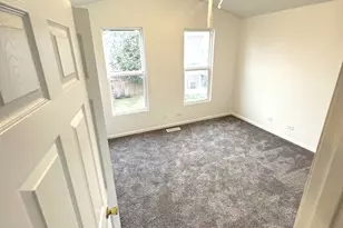 923 Four Seasons Blvd, Aurora, IL 60504 - Photo 17