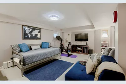 4538 N Kostner Avenue, Chicago, IL 60630 - Photo 11