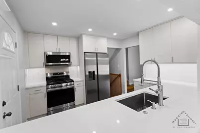 500 Florian Drive, Des Plaines, IL 60016 - Photo 9