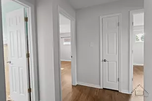 500 Florian Dr, Des Plaines, IL 60016 - Photo 13