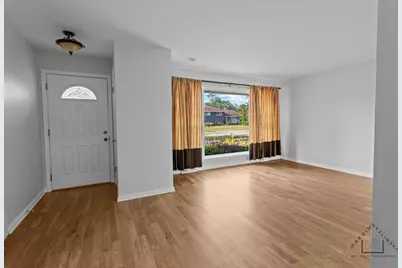 500 Florian Drive, Des Plaines, IL 60016 - Photo 3