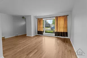 500 Florian Dr, Des Plaines, IL 60016 - Photo 5