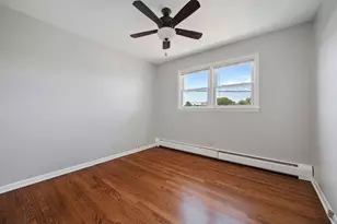 4912 W Berteau Ave, Chicago, IL 60641 - Photo 9
