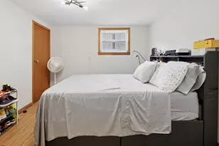 4912 W Berteau Ave, Chicago, IL 60641 - Photo 33