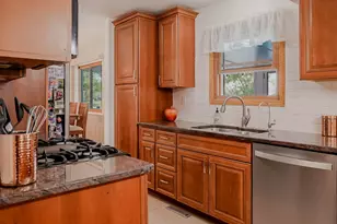 1184 Winterhaven Ln, Crown Point, IN 46307 - Photo 5