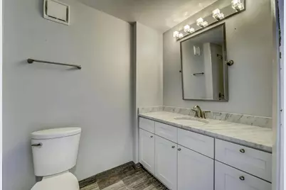 435 W Erie Street #1105, Chicago, IL 60654 - Photo 11