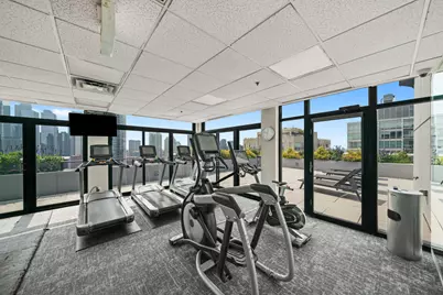 435 W Erie Street #1105, Chicago, IL 60654 - Photo 17