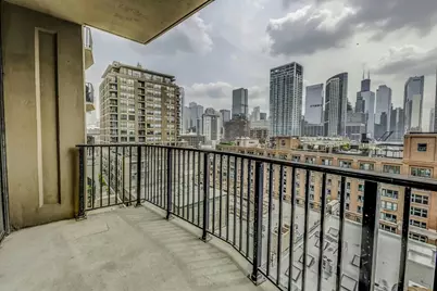 435 W Erie Street #1105, Chicago, IL 60654 - Photo 7
