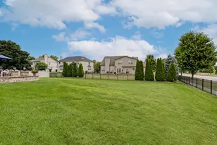 25212 Balmoral Dr, Shorewood, IL 60404 - Photo 7
