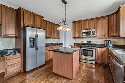 25212 Balmoral Drive, Shorewood, IL 60404 - Photo 17