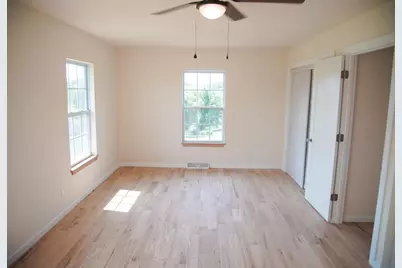1722 Baintree Road, Davis, IL 61019 - Photo 15