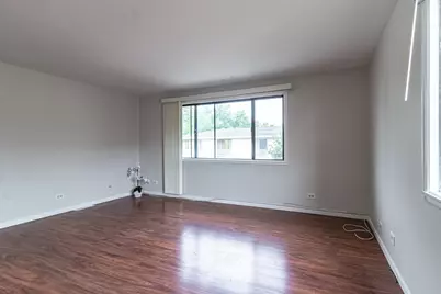 17 Dennis Court #773, Schaumburg, IL 60193 - Photo 3