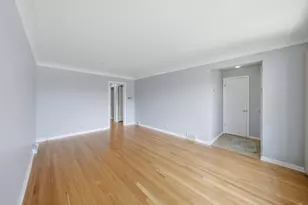 12718 S Justine St, Calumet Park, IL 60827 - Photo 7