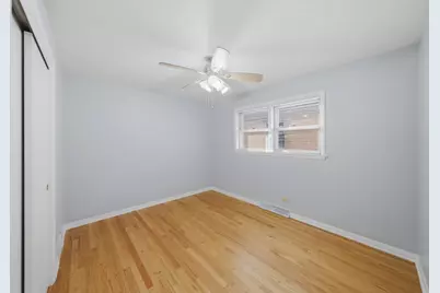 12718 S Justine Street, Calumet Park, IL 60827 - Photo 17