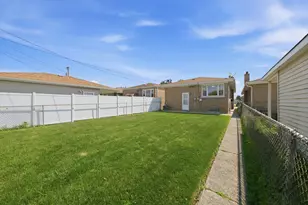 12718 S Justine St, Calumet Park, IL 60827 - Photo 29