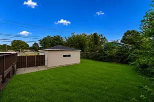 413 Fairfield Dr, Island Lake, IL 60042 - Photo 29