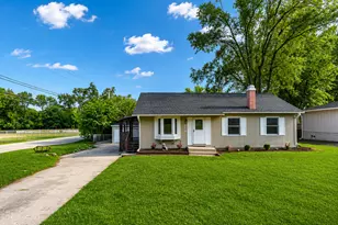 413 Fairfield Dr, Island Lake, IL 60042 - Photo 1