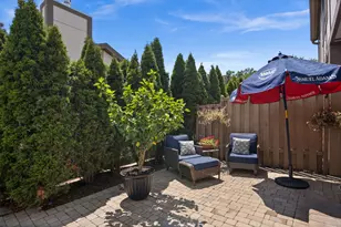 1054 Oakview Dr, Wheaton, IL 60187 - Photo 37