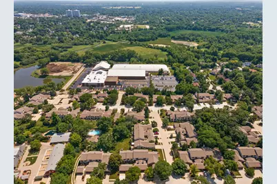 1054 Oakview Drive, Wheaton, IL 60187 - Photo 41