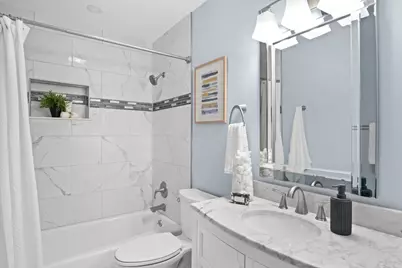 1054 Oakview Drive, Wheaton, IL 60187 - Photo 21